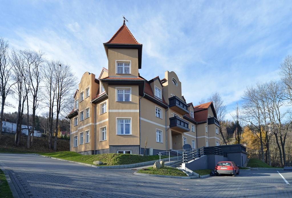 Apartament Glamour , Przestronny, Komfortowy, Blisko Szlakow Karpacz Exterior photo